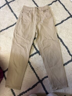 Women’s Tan Pants